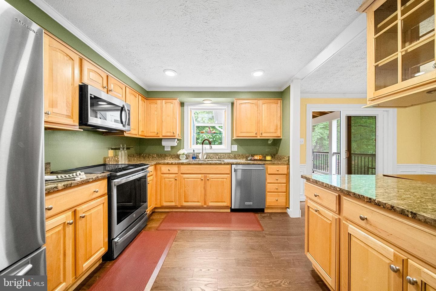 207 Silverleaf Drive photo 6