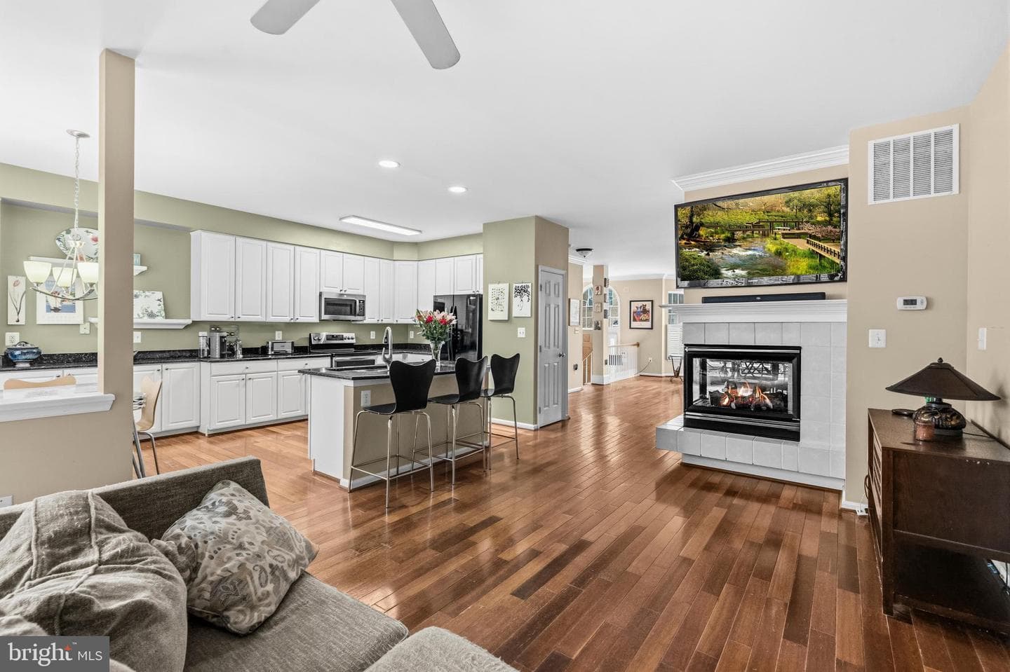 18304 Mill Ridge Ter photo 12