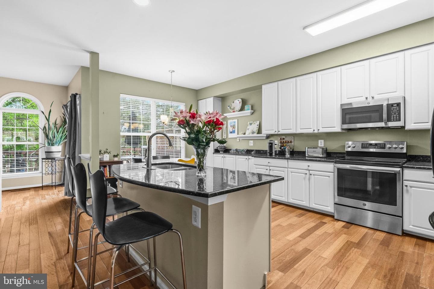 18304 Mill Ridge Ter photo 13