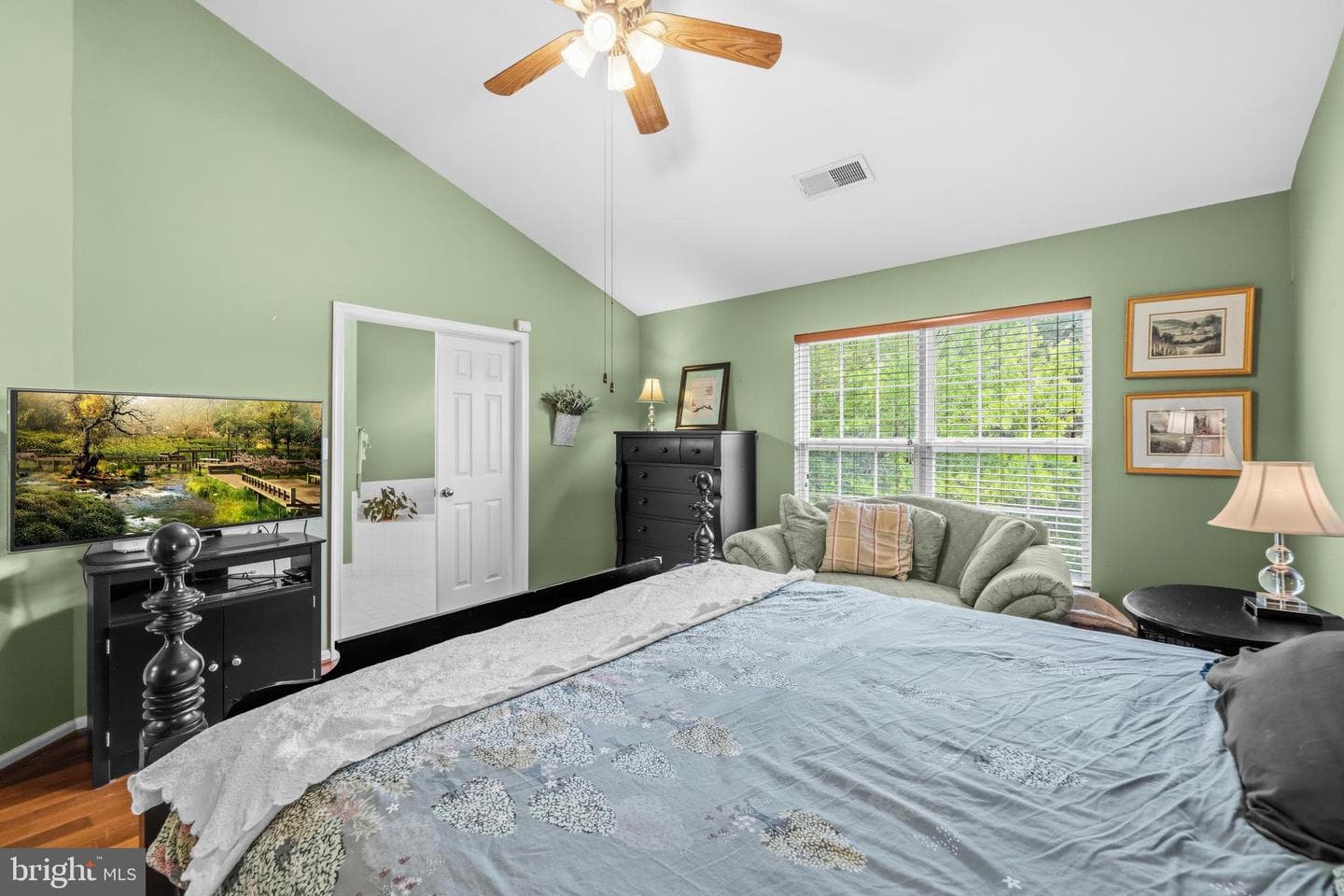 18304 Mill Ridge Ter photo 25