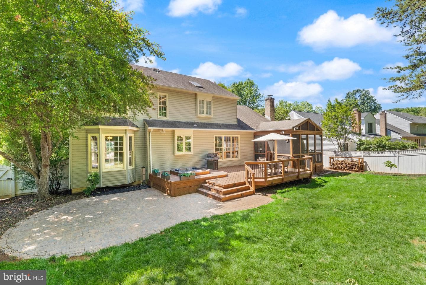 389 Clagett Street SW photo 3