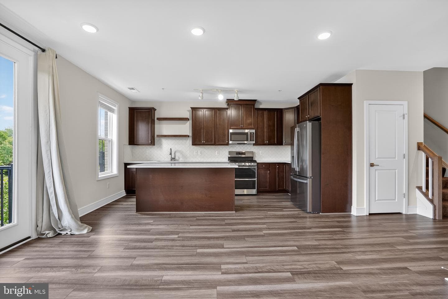 43242 Farringdon Sq photo 12