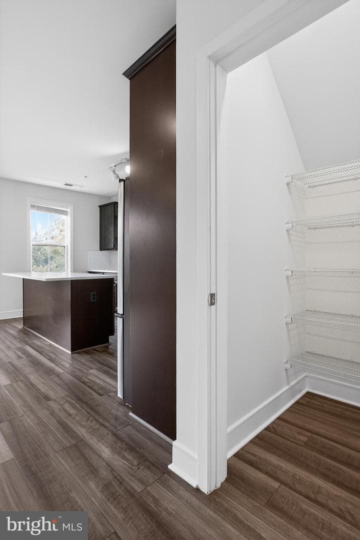 43242 Farringdon Sq photo 21