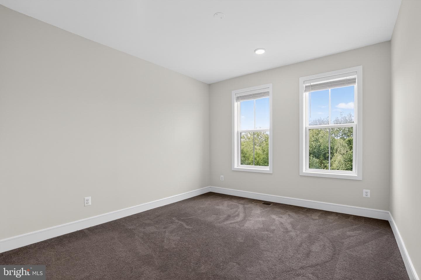 43242 Farringdon Sq photo 25