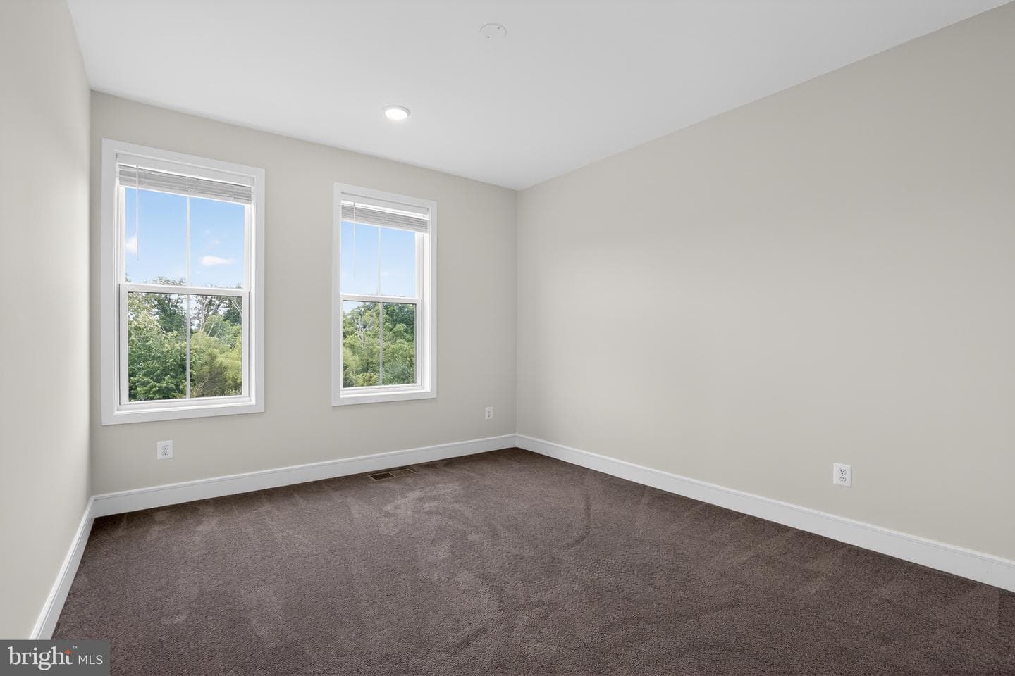 43242 Farringdon Sq photo 26