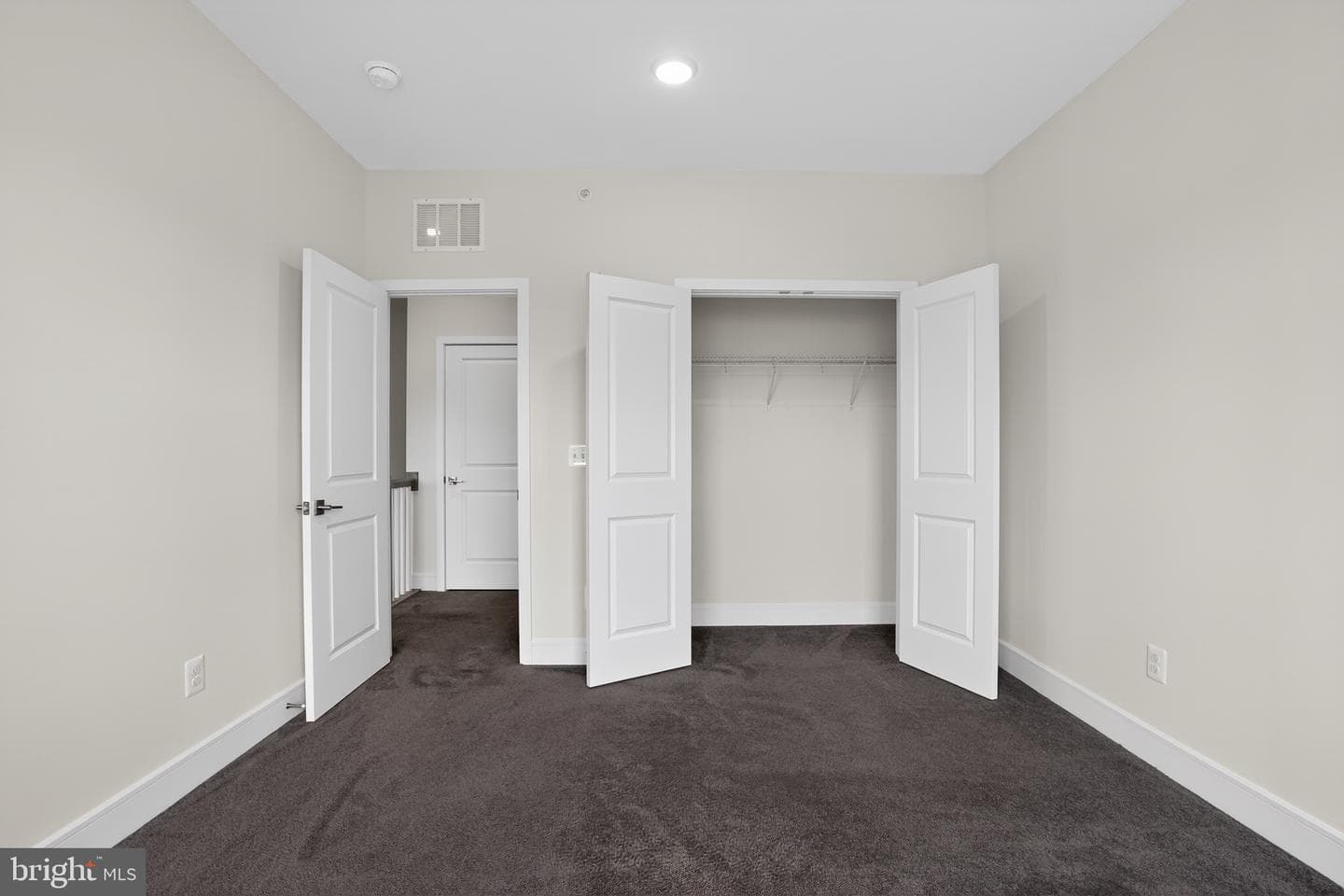 43242 Farringdon Sq photo 28