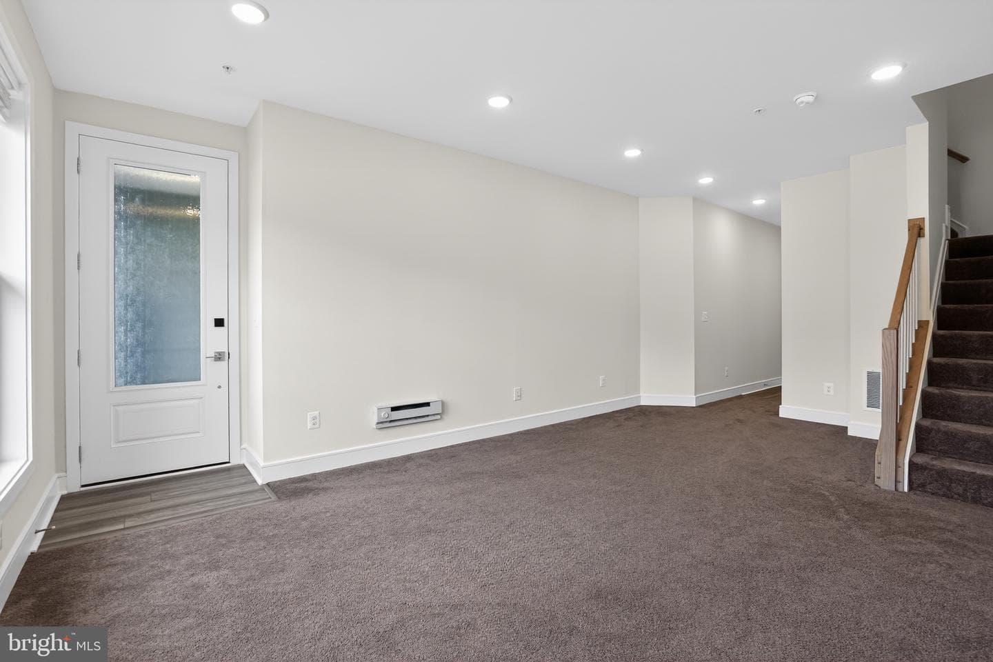 43242 Farringdon Sq photo 6