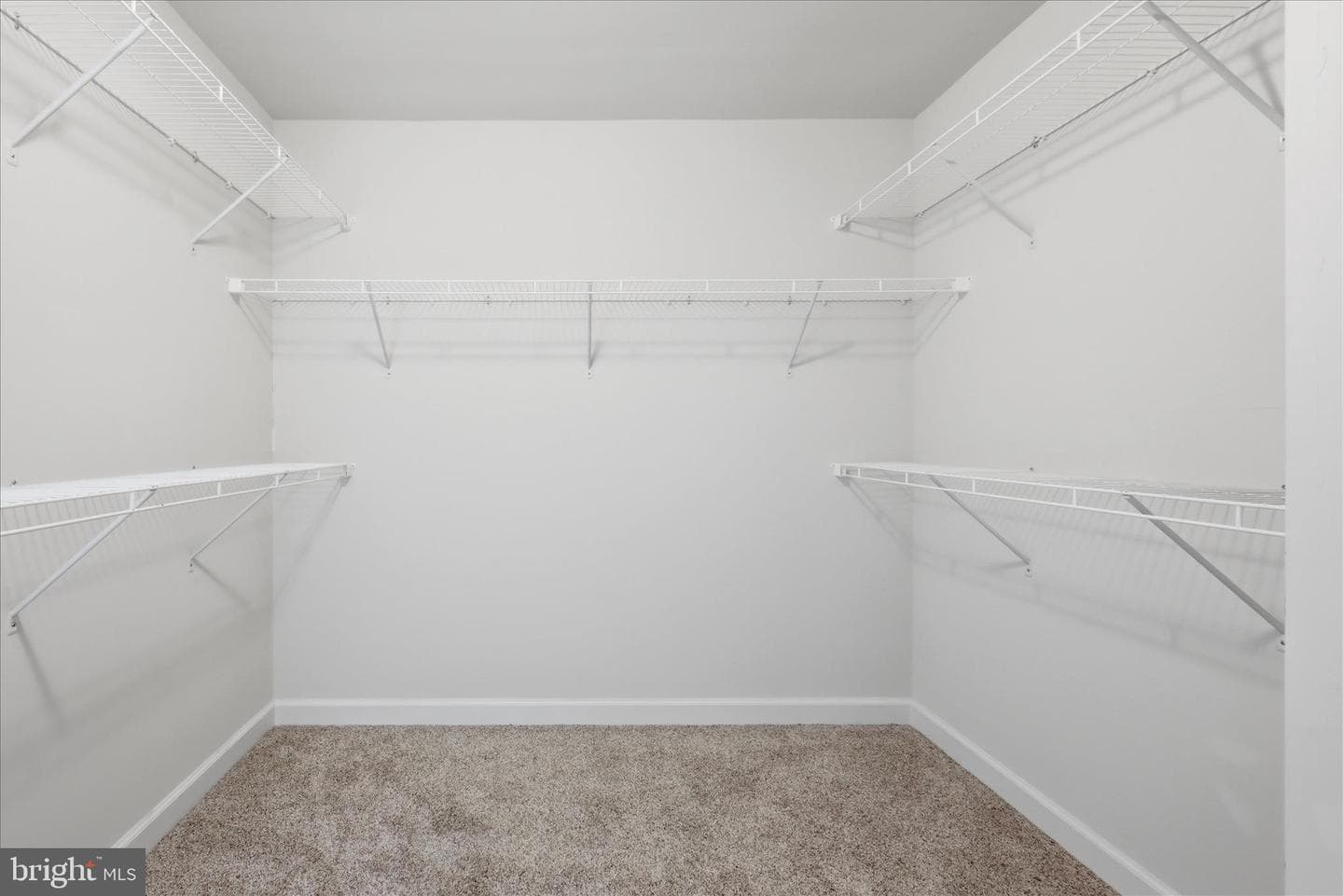 20668 Duxbury Terrace photo 46