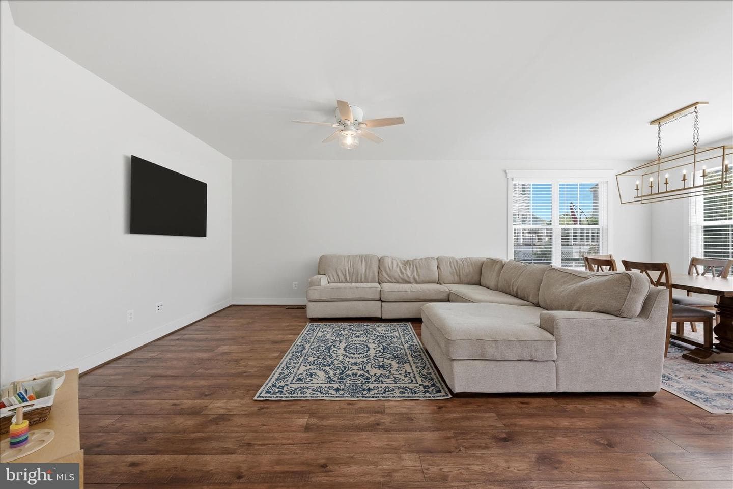 18003 Lake Front Circle photo 14