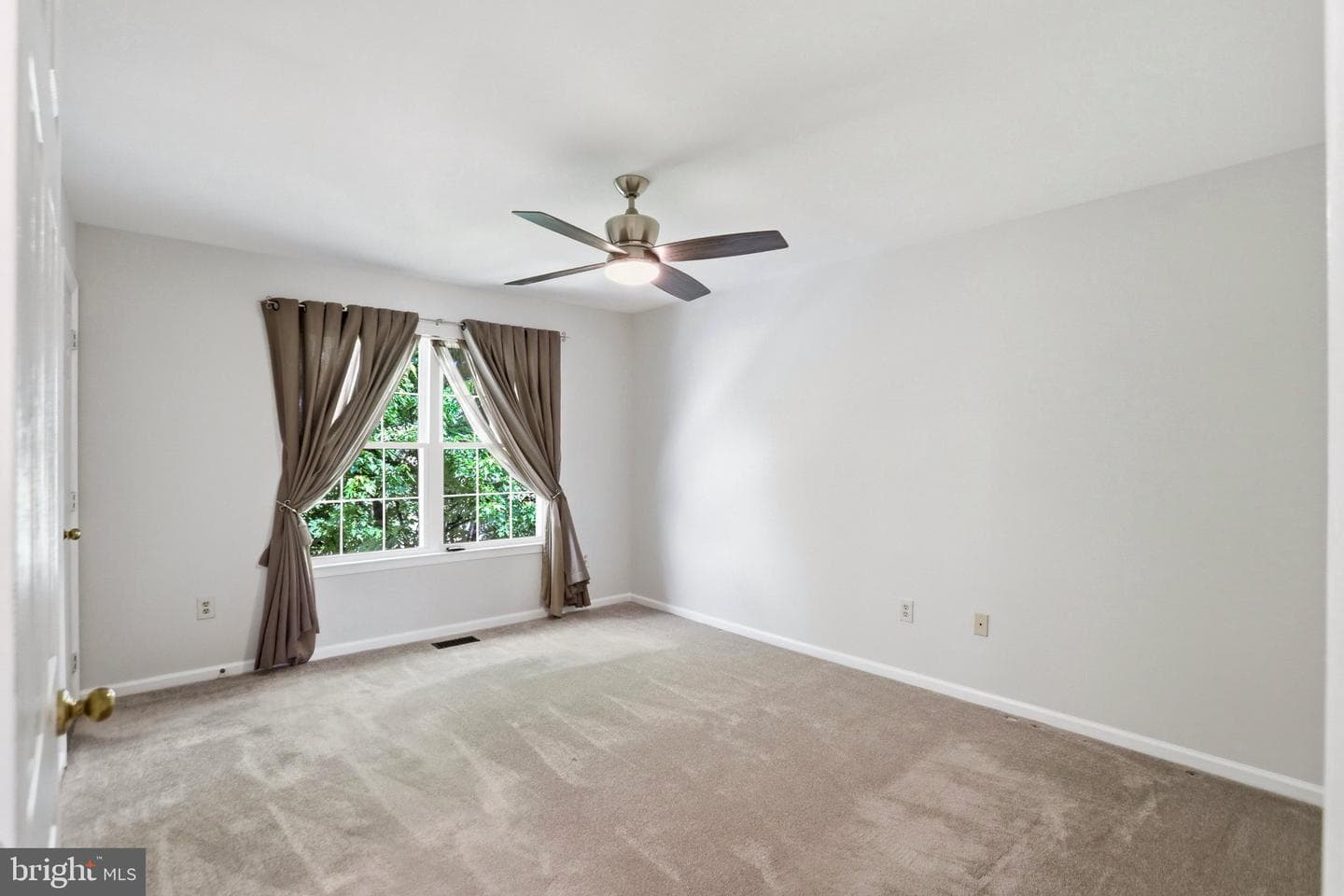 502 Lynchburg Terrace NE photo 15