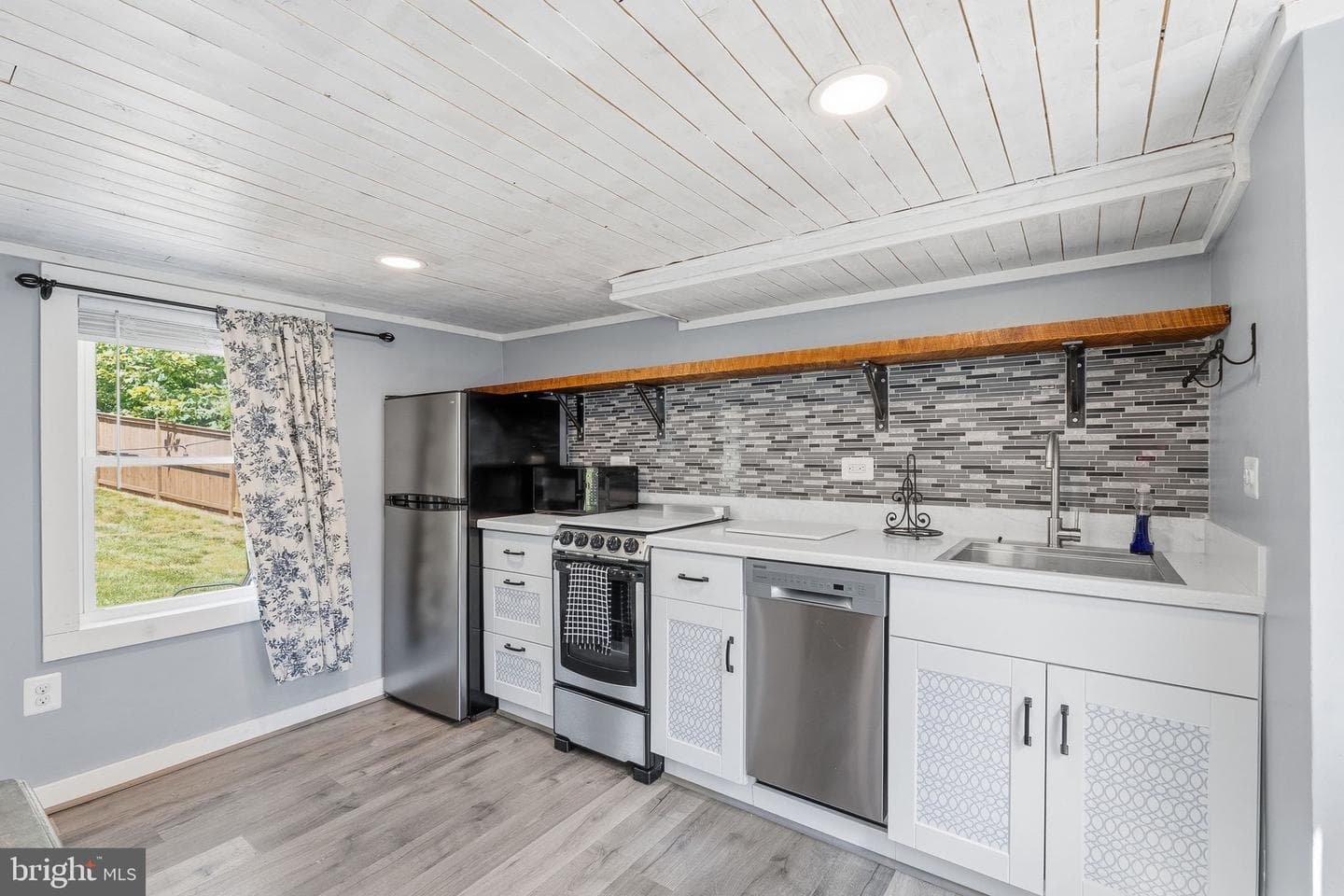 13473 Mountain Road photo 9