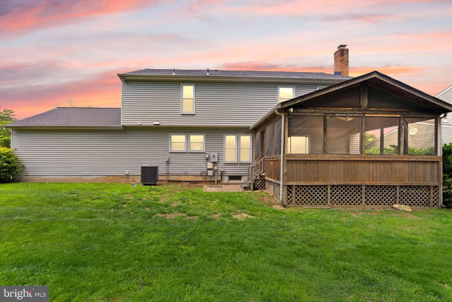 104 Briarwood Court photo 3
