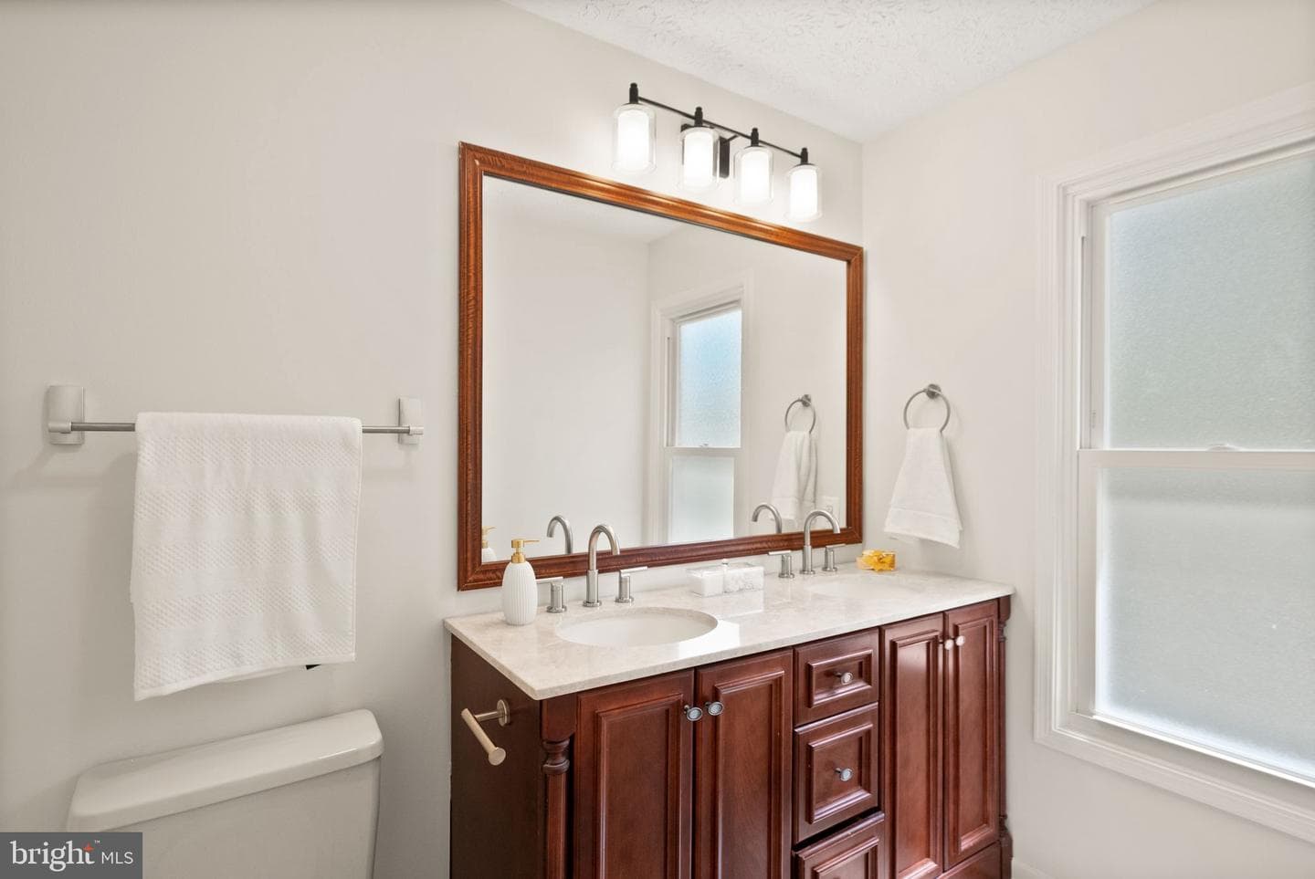 104 Briarwood Court photo 35