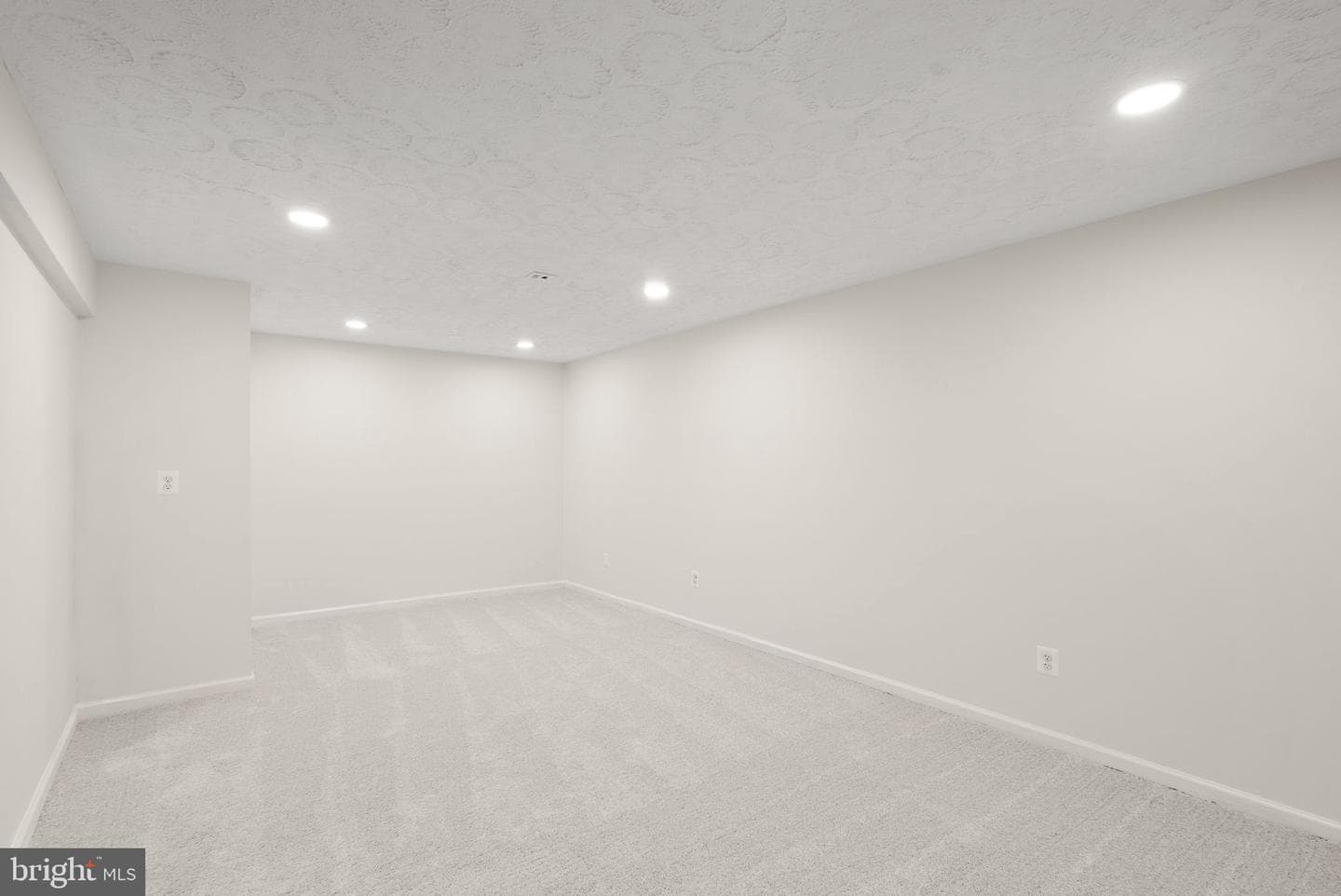 104 Briarwood Court photo 52