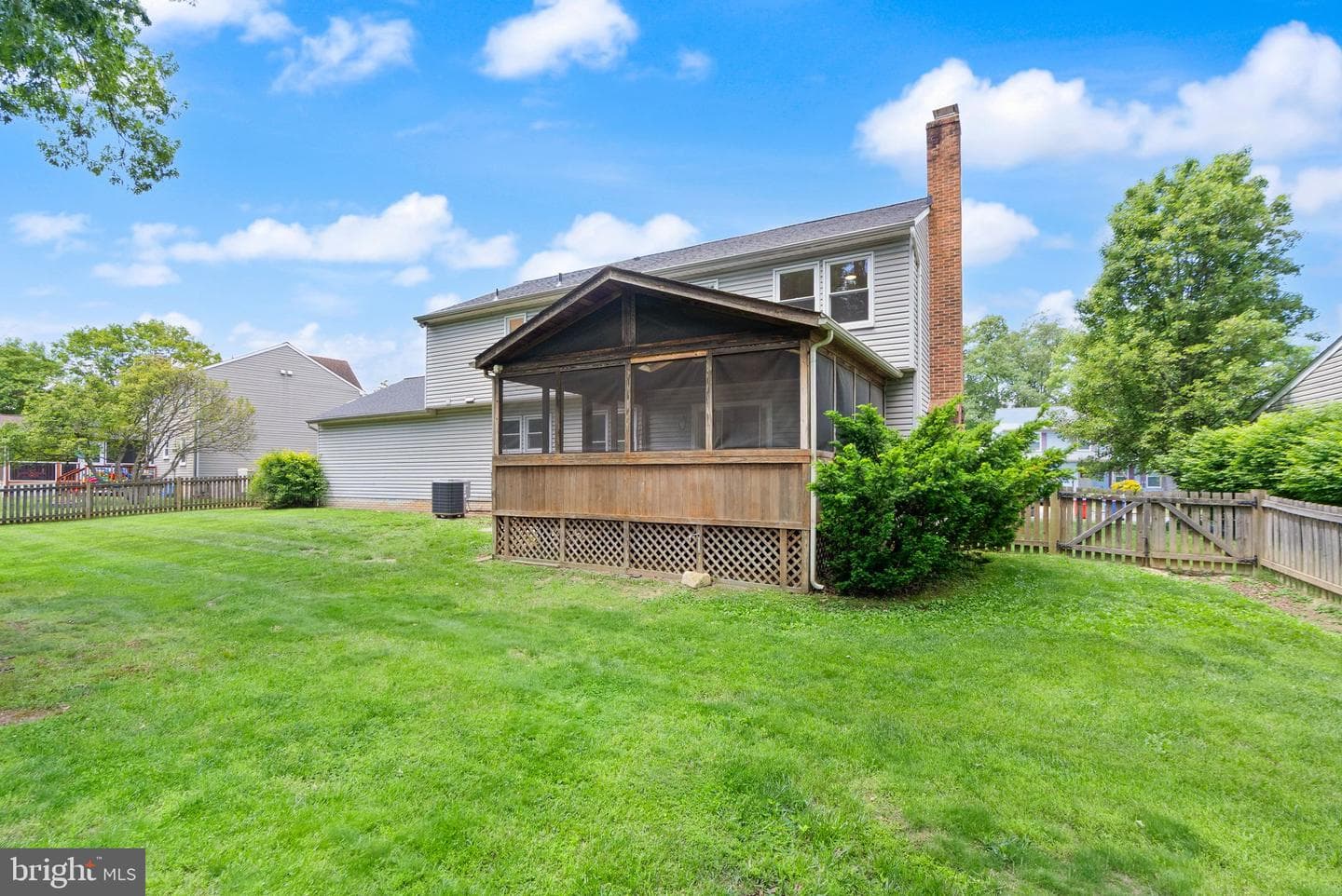 104 Briarwood Court photo 58