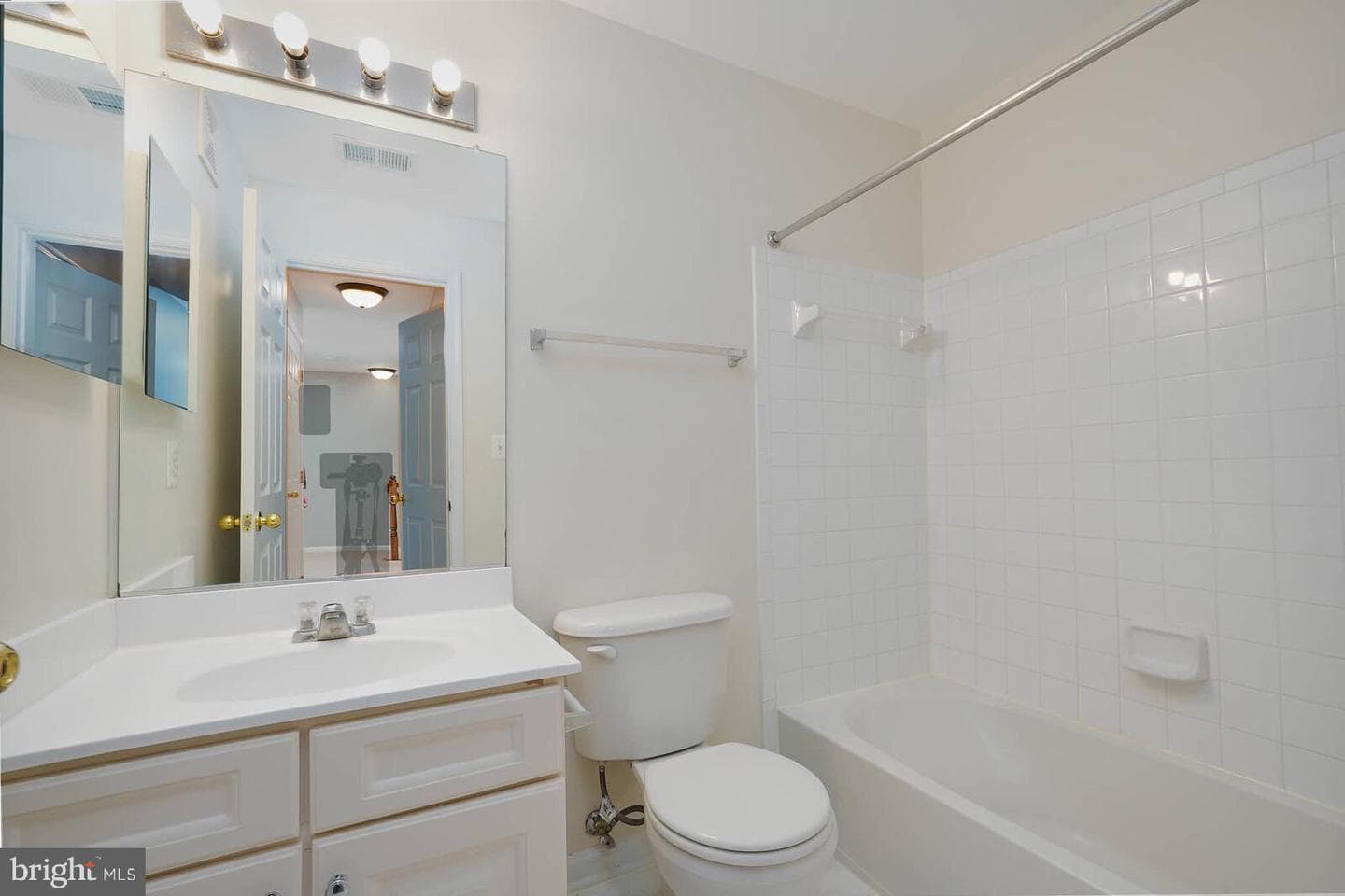42219 Black Rock Terrace photo 20