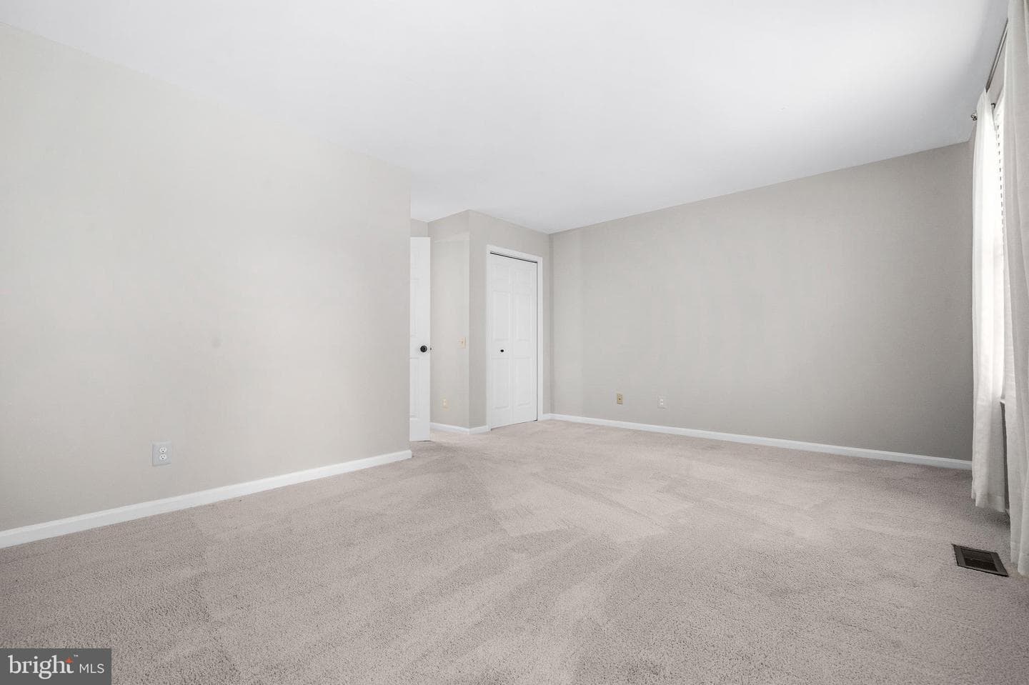 540 Currant Terrace NE photo 20