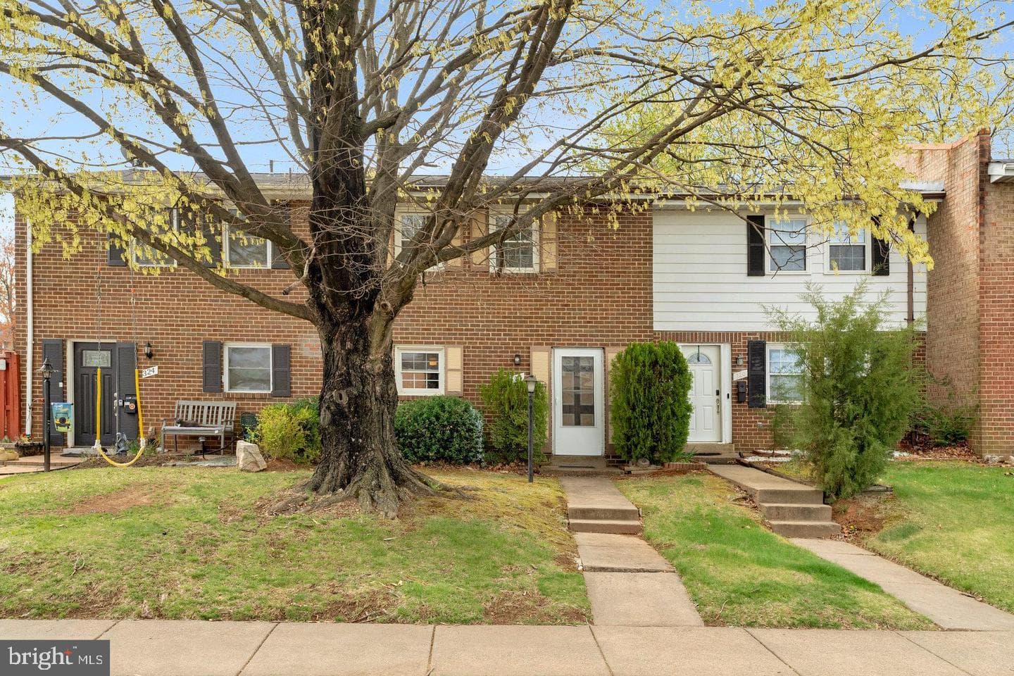 322 E Maple Avenue, Sterling