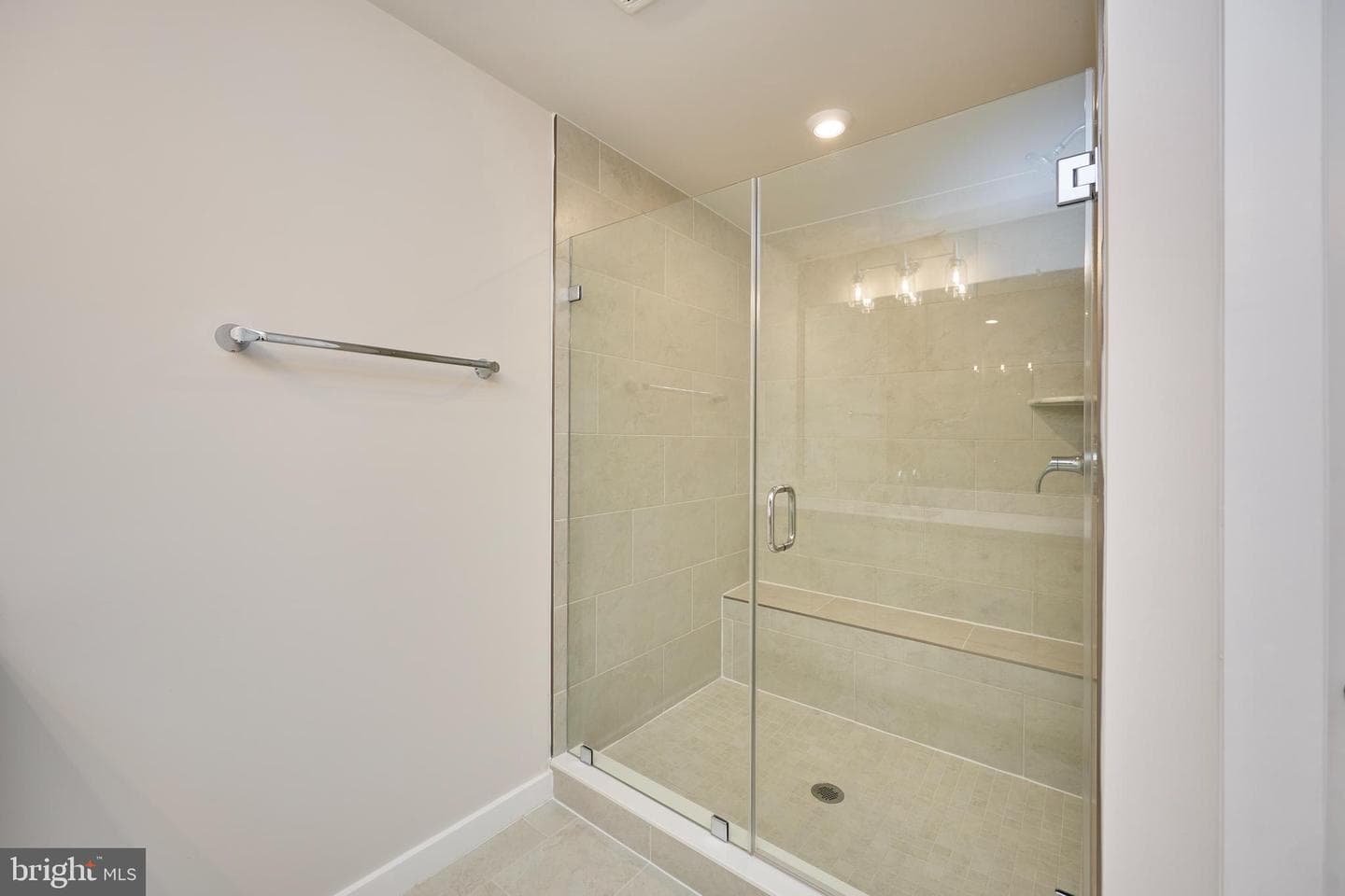 1035 Venifena Terrace SE photo 19