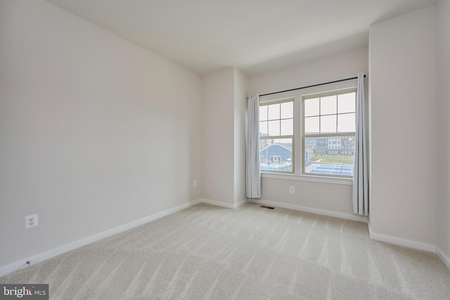 1035 Venifena Terrace SE photo 21