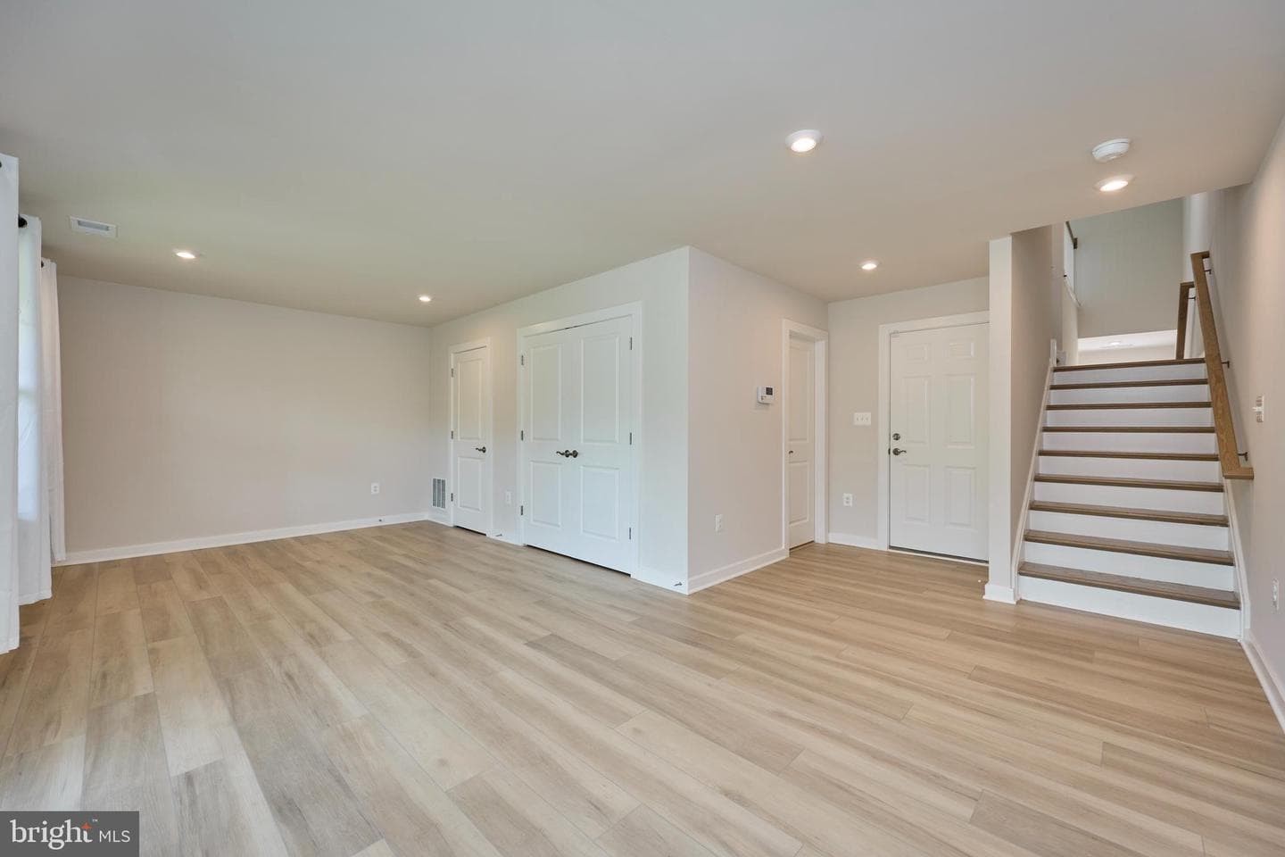 1035 Venifena Terrace SE photo 30