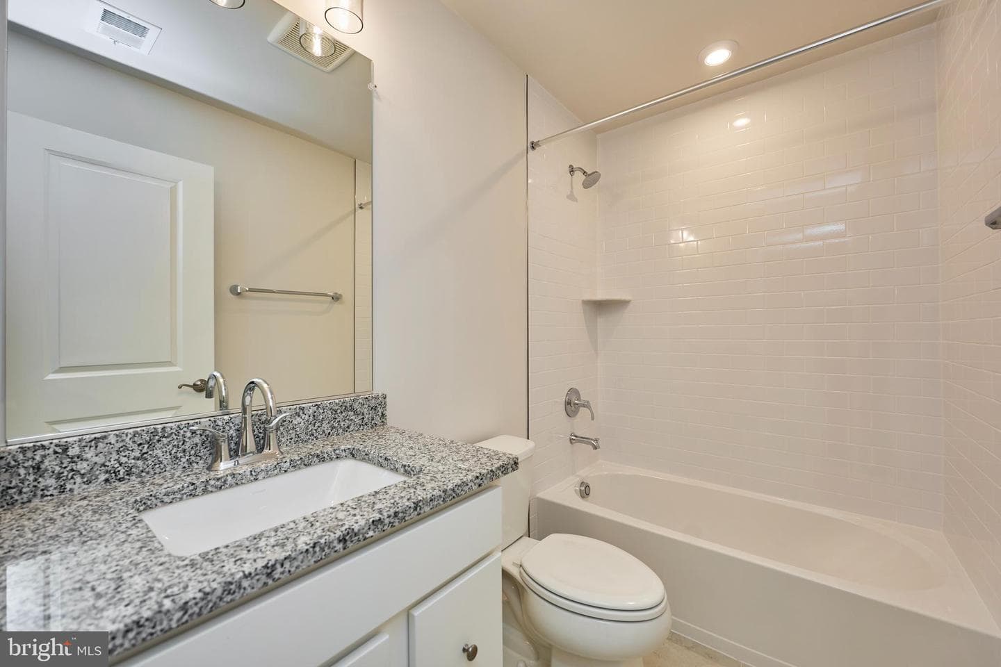 1035 Venifena Terrace SE photo 32