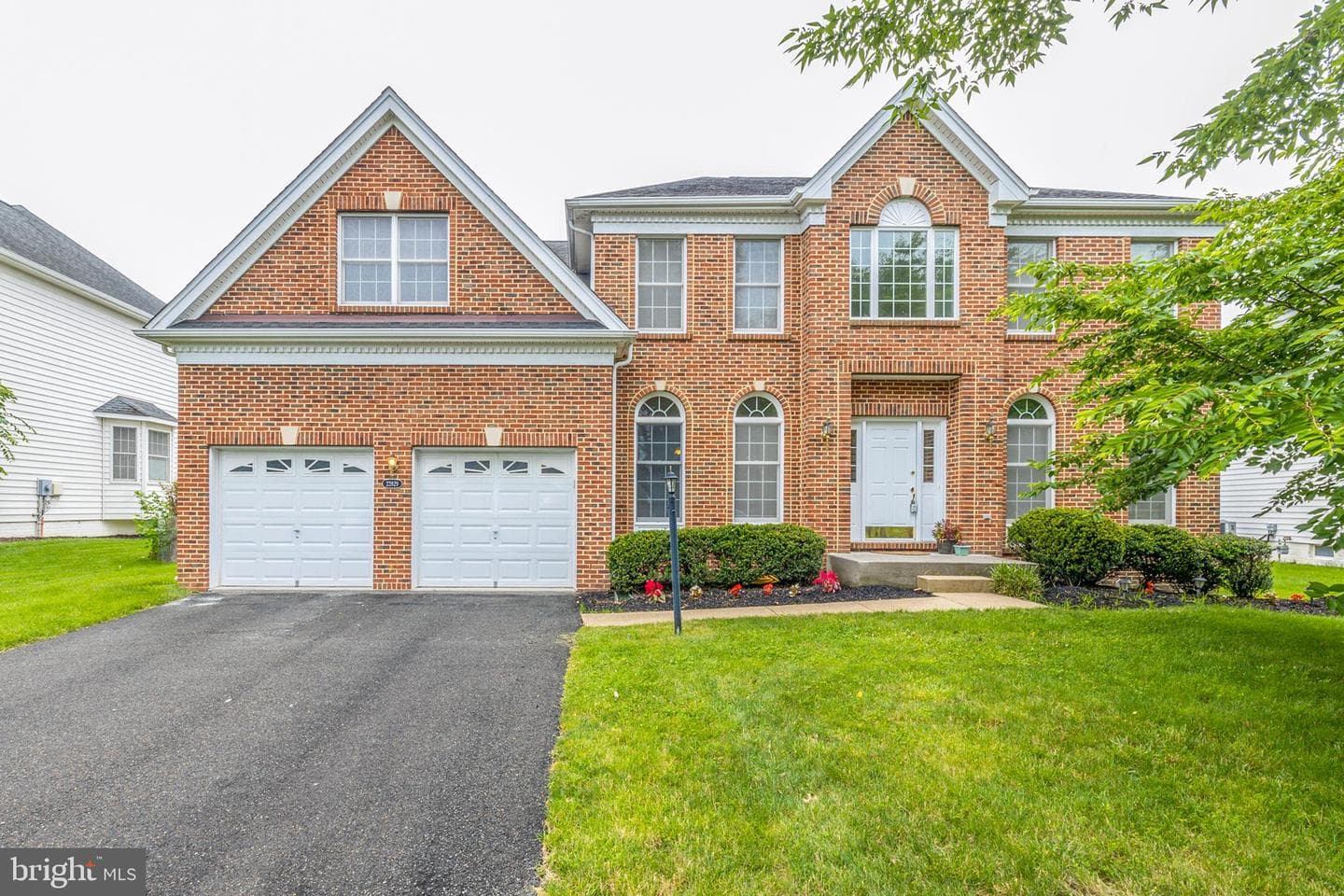 22829 Queensbridge Drive