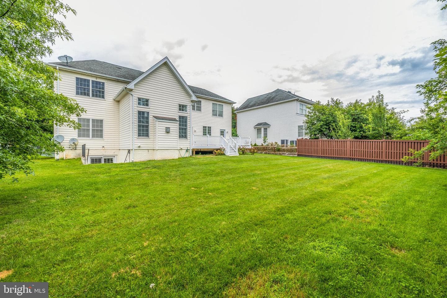 22829 Queensbridge Drive photo 49