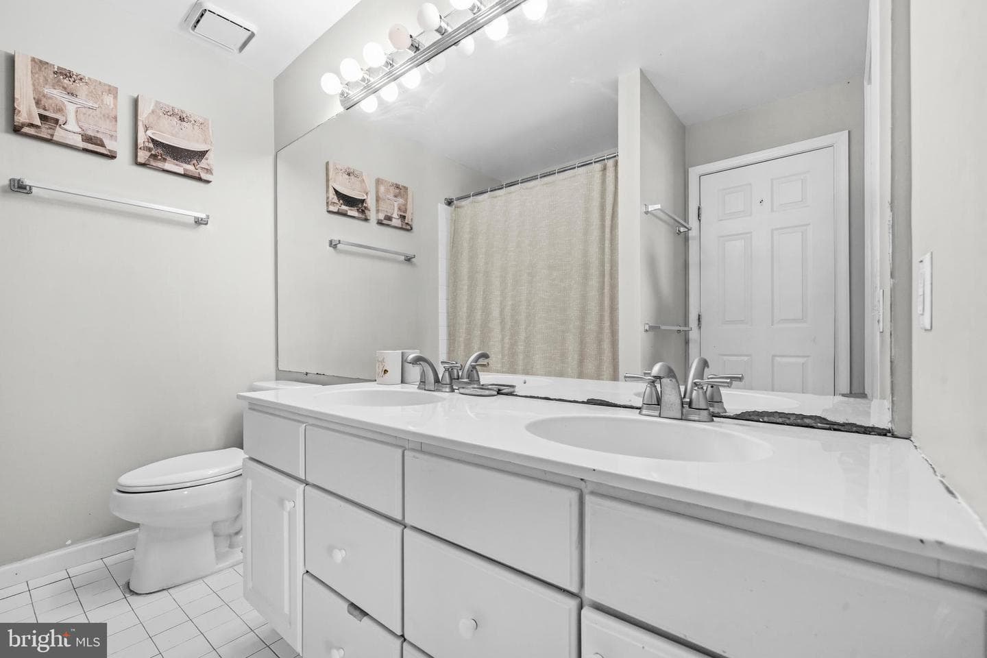 21843 Baldwin Square #301 photo 21