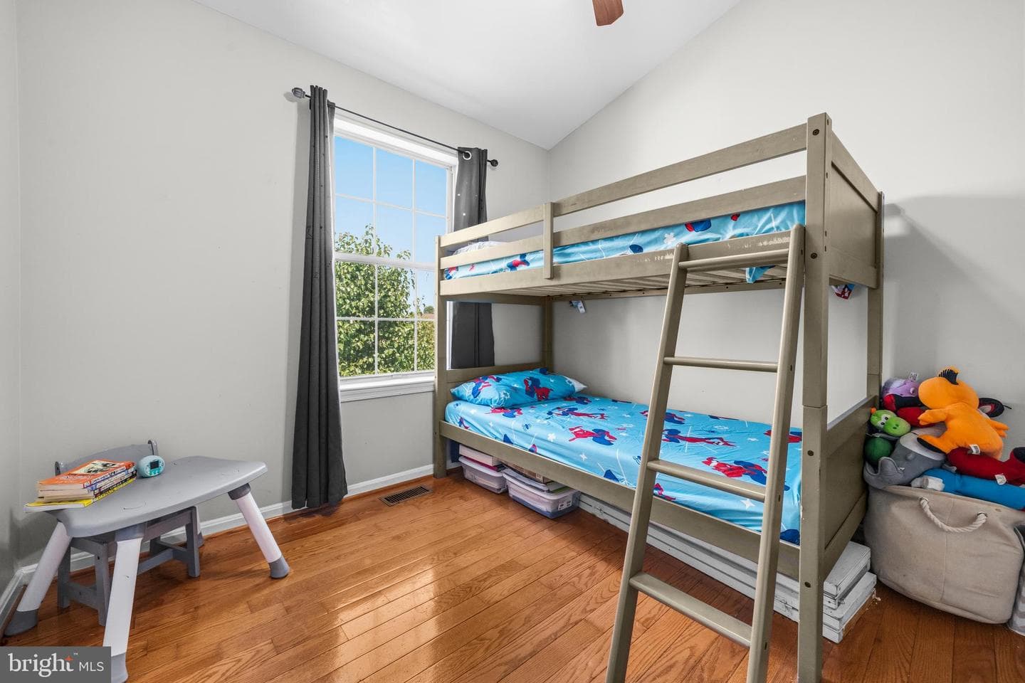 21843 Baldwin Square #301 photo 23