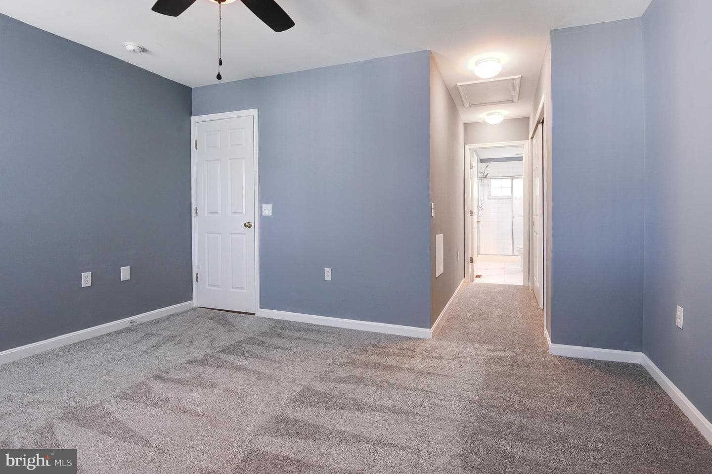 23014 Fontwell Square photo 13