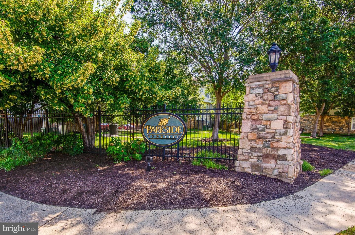 23014 Fontwell Square photo 29