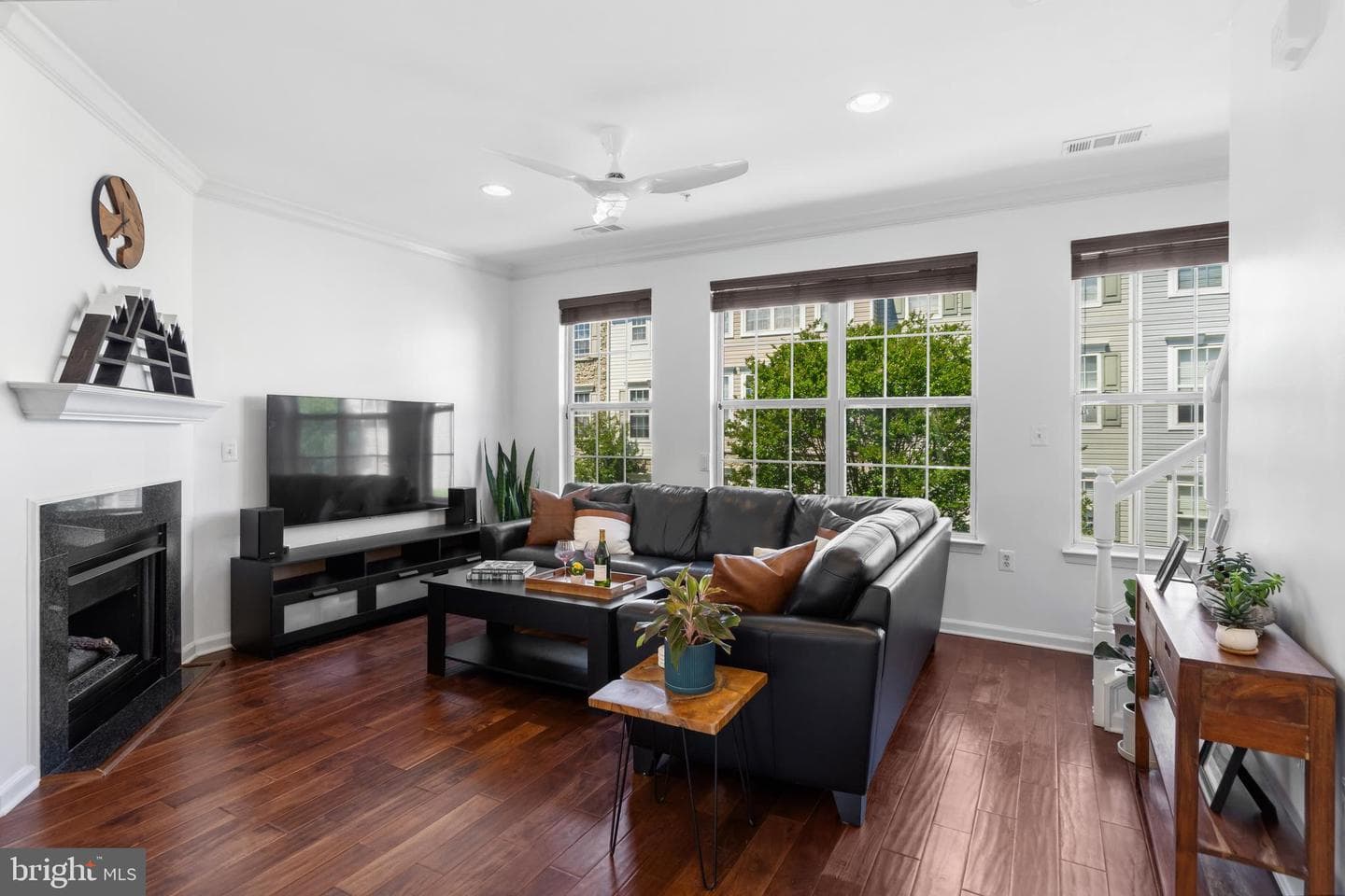 21843 Kelsey Square photo 14