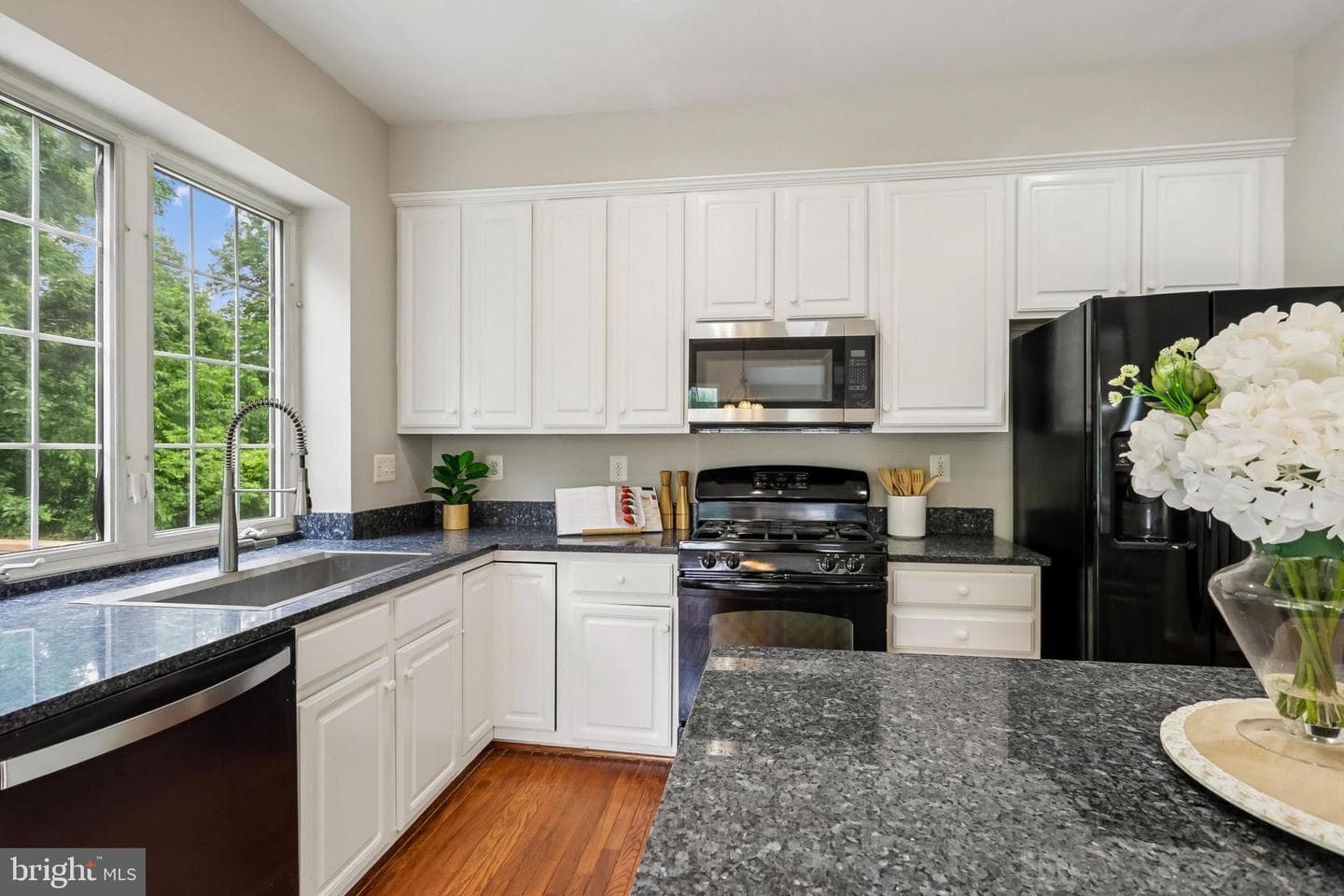 21745 Regents Park Circle photo 41