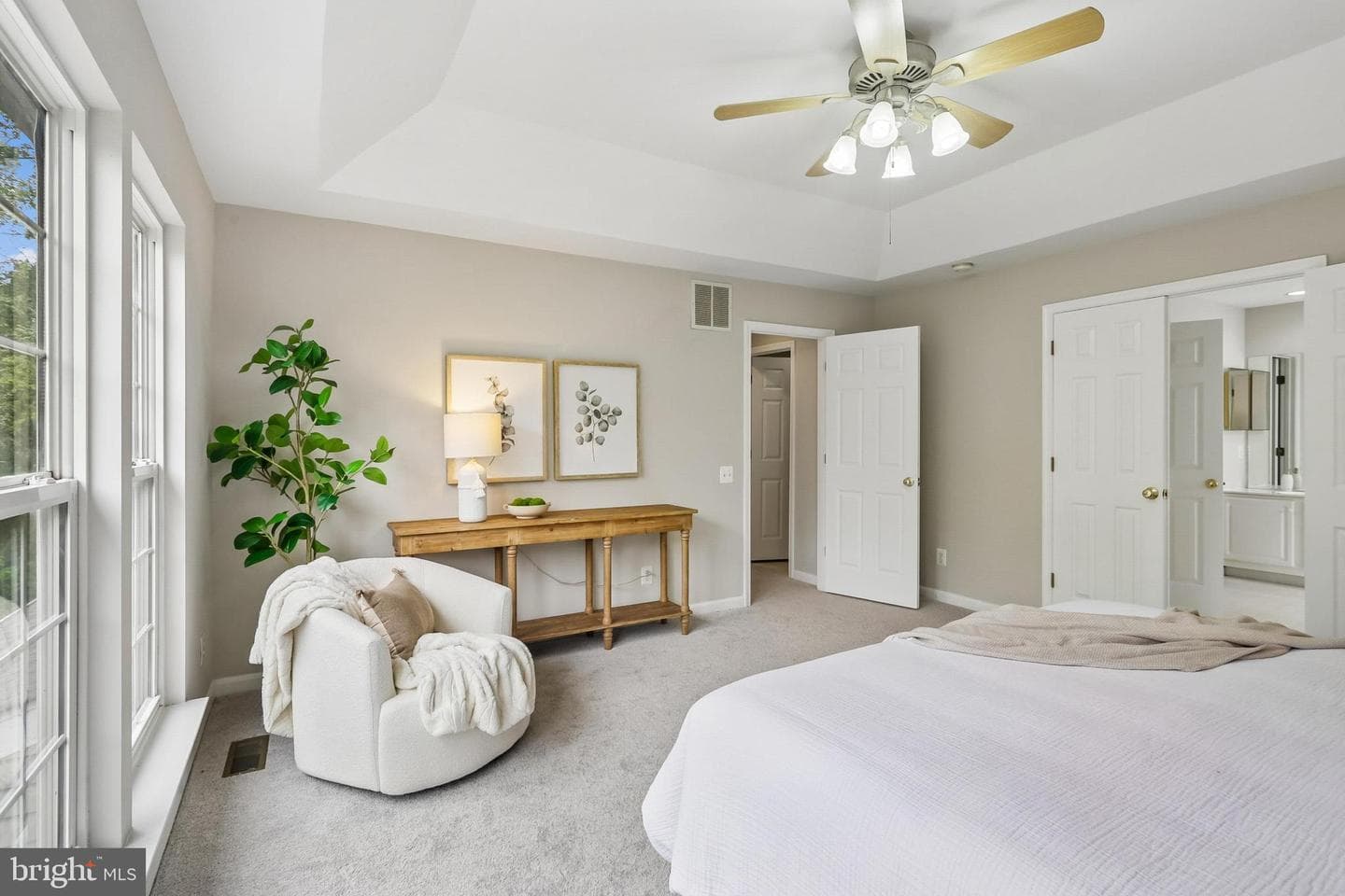 21745 Regents Park Circle photo 56