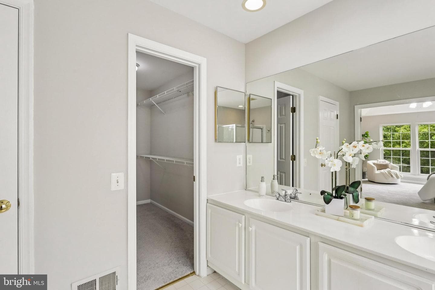 21745 Regents Park Circle photo 60