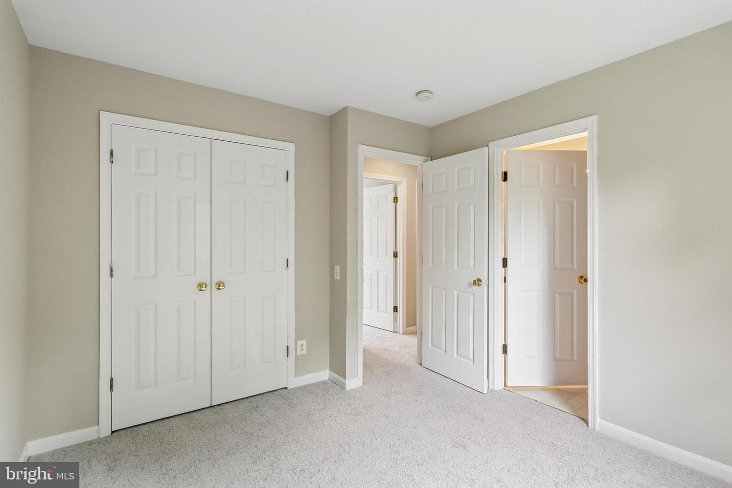 21745 Regents Park Circle photo 66