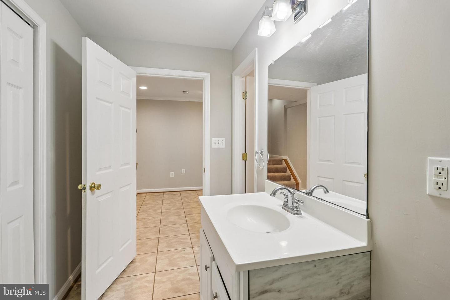 21745 Regents Park Circle photo 79