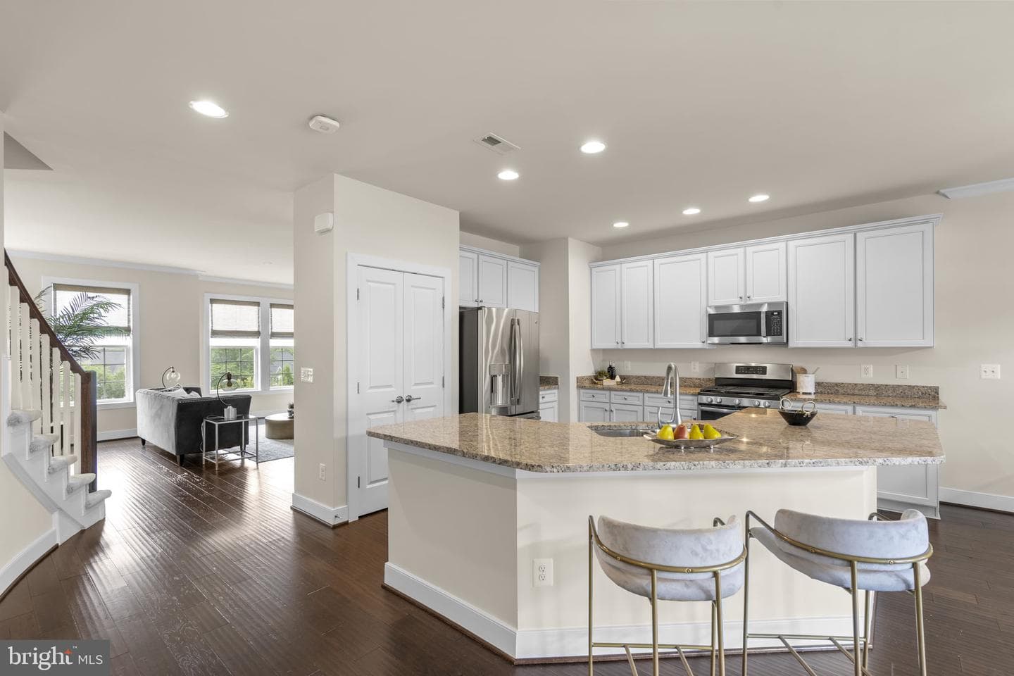 46680 Joubert Ter photo 17