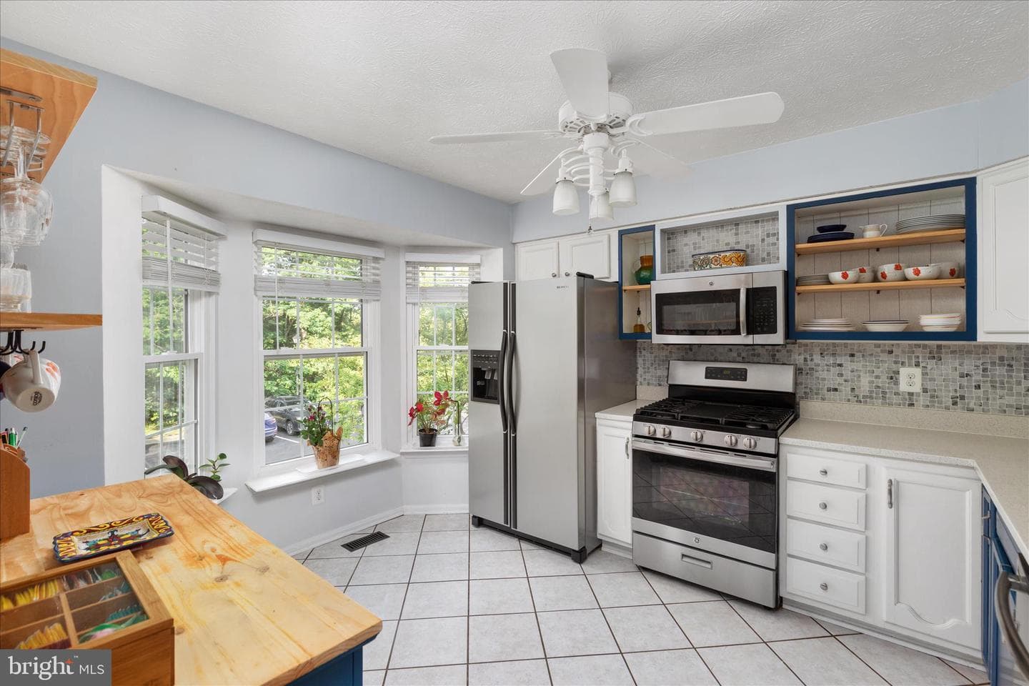 439 Nikki Terrace SE photo 4