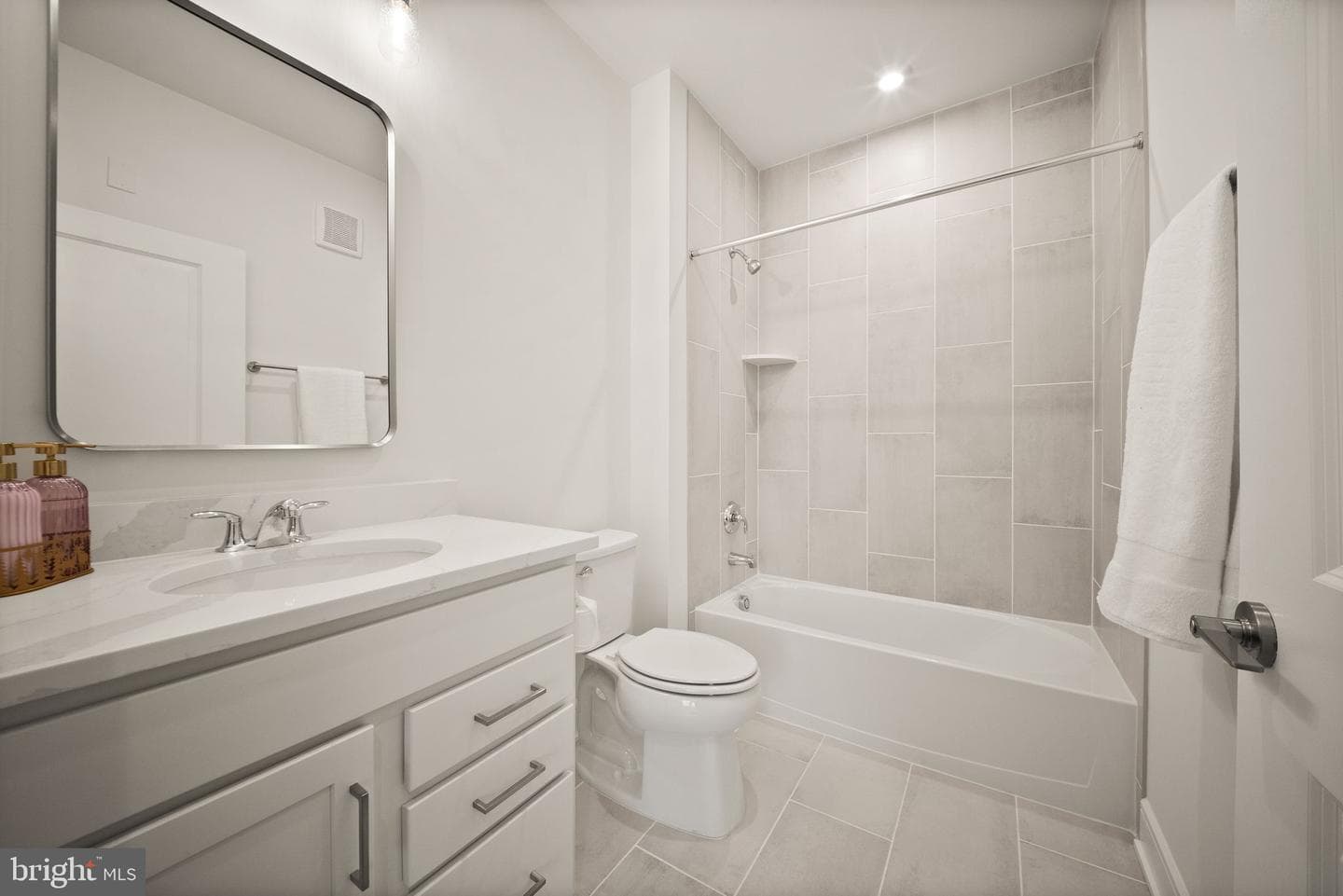 23640 Bolton Crescent Terrace #403 photo 56