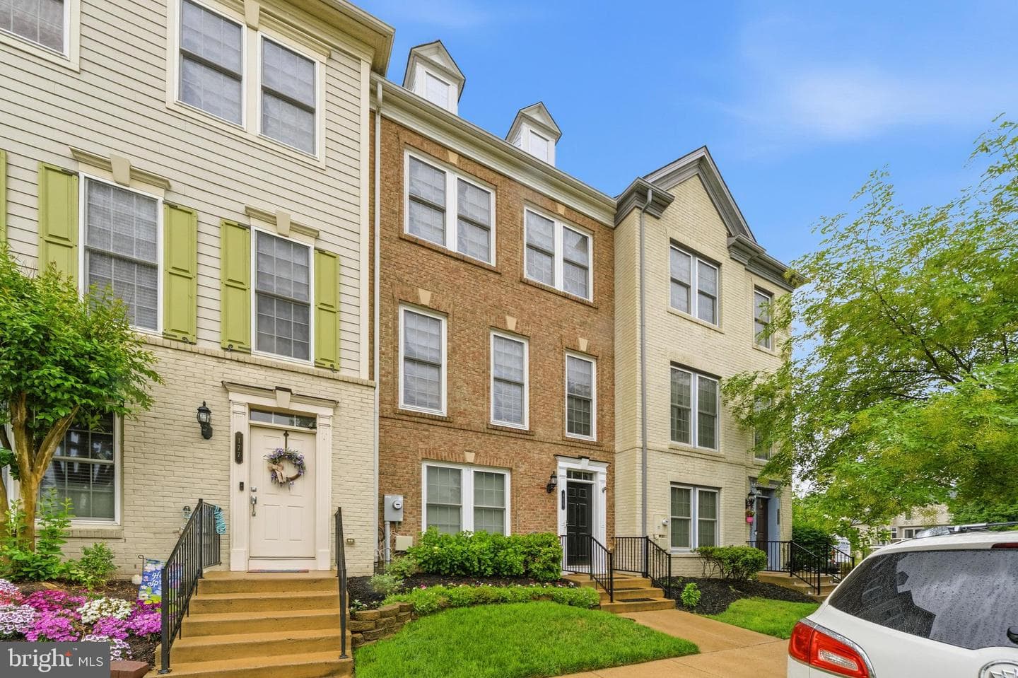 175 Great Laurel Sq SE photo 3