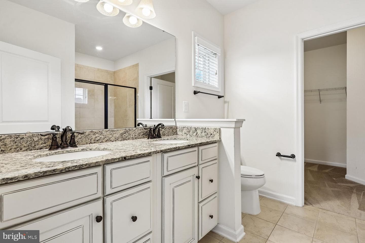 41657 Mcmonagle Square photo 12