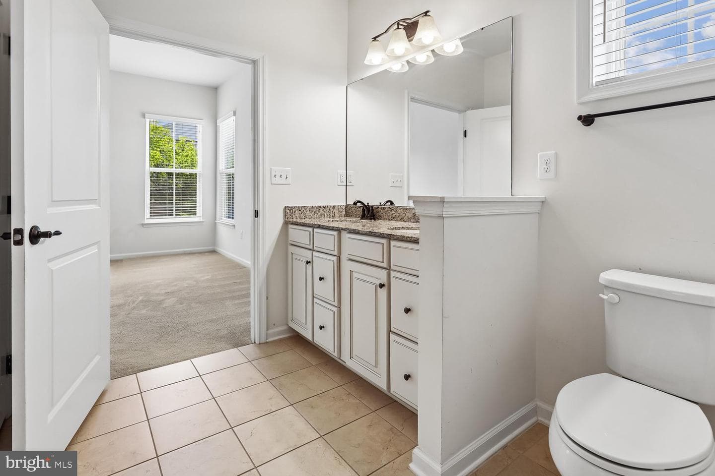 41657 Mcmonagle Square photo 15
