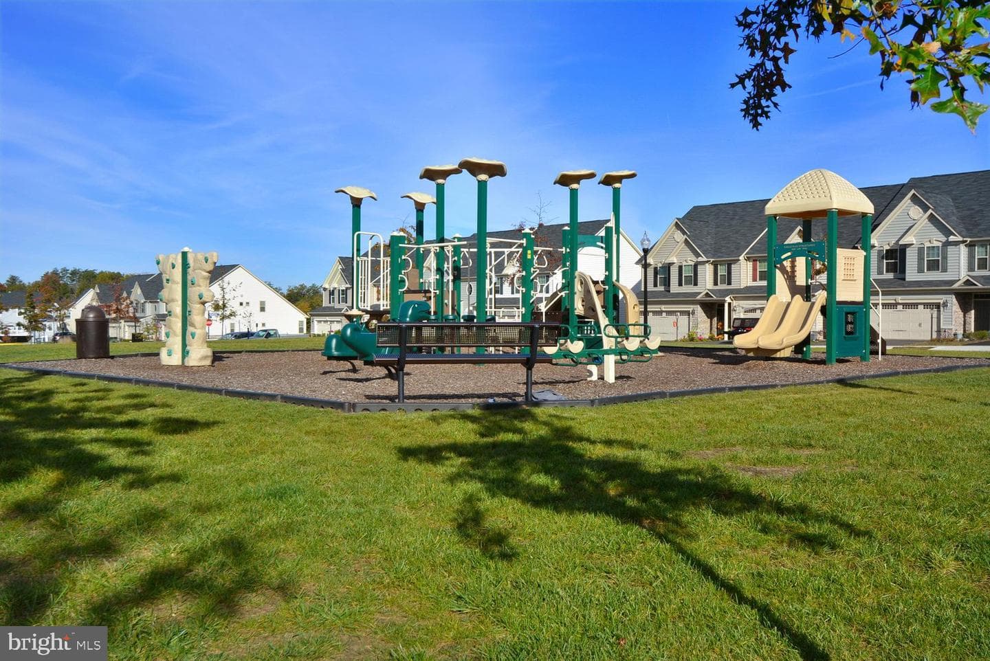 41657 Mcmonagle Square photo 56