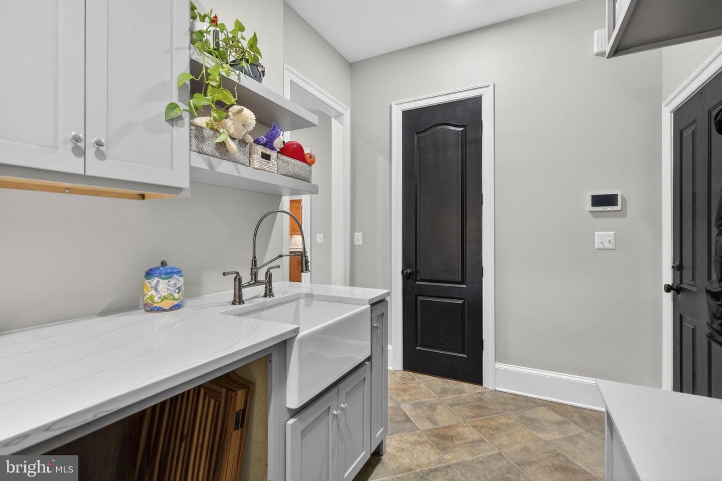 21051 St Louis Road photo 38