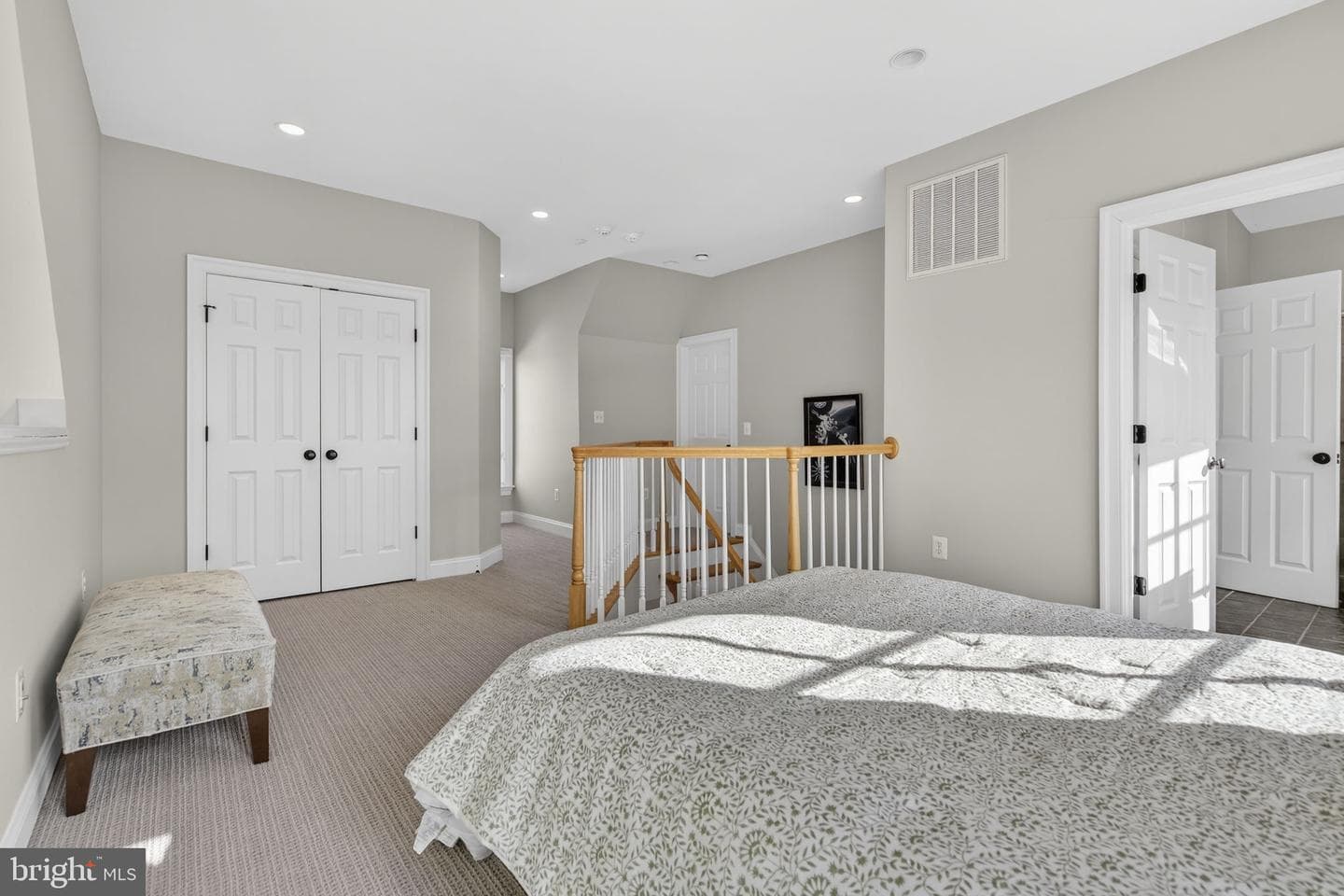 21051 St Louis Road photo 86