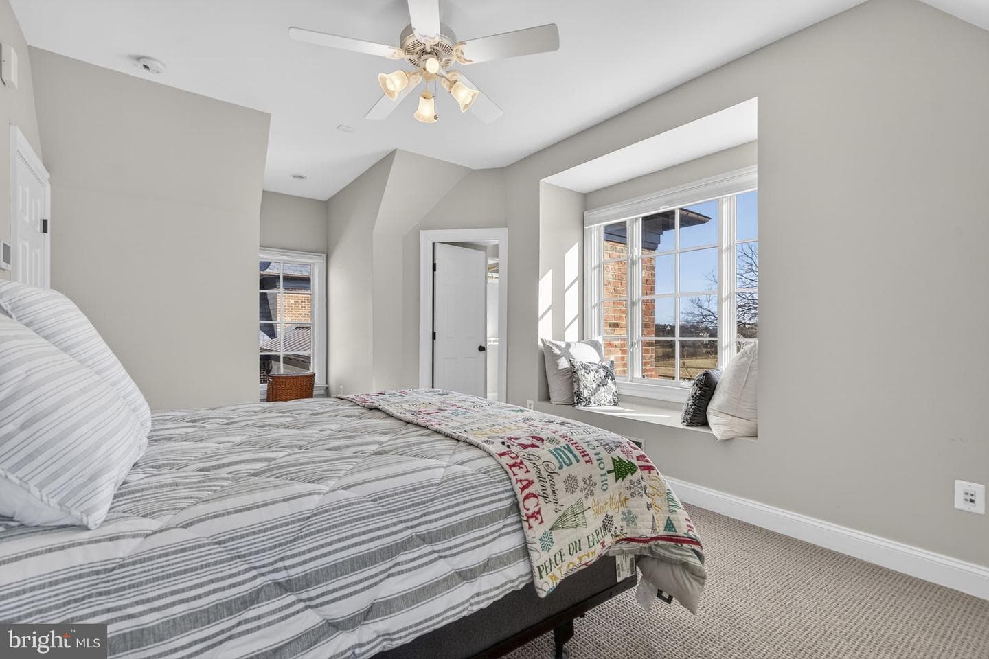 21051 St Louis Road photo 88