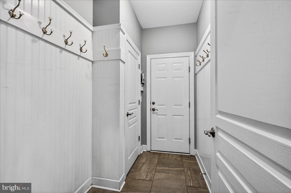 42458 Reservoir Ridge Place photo 8