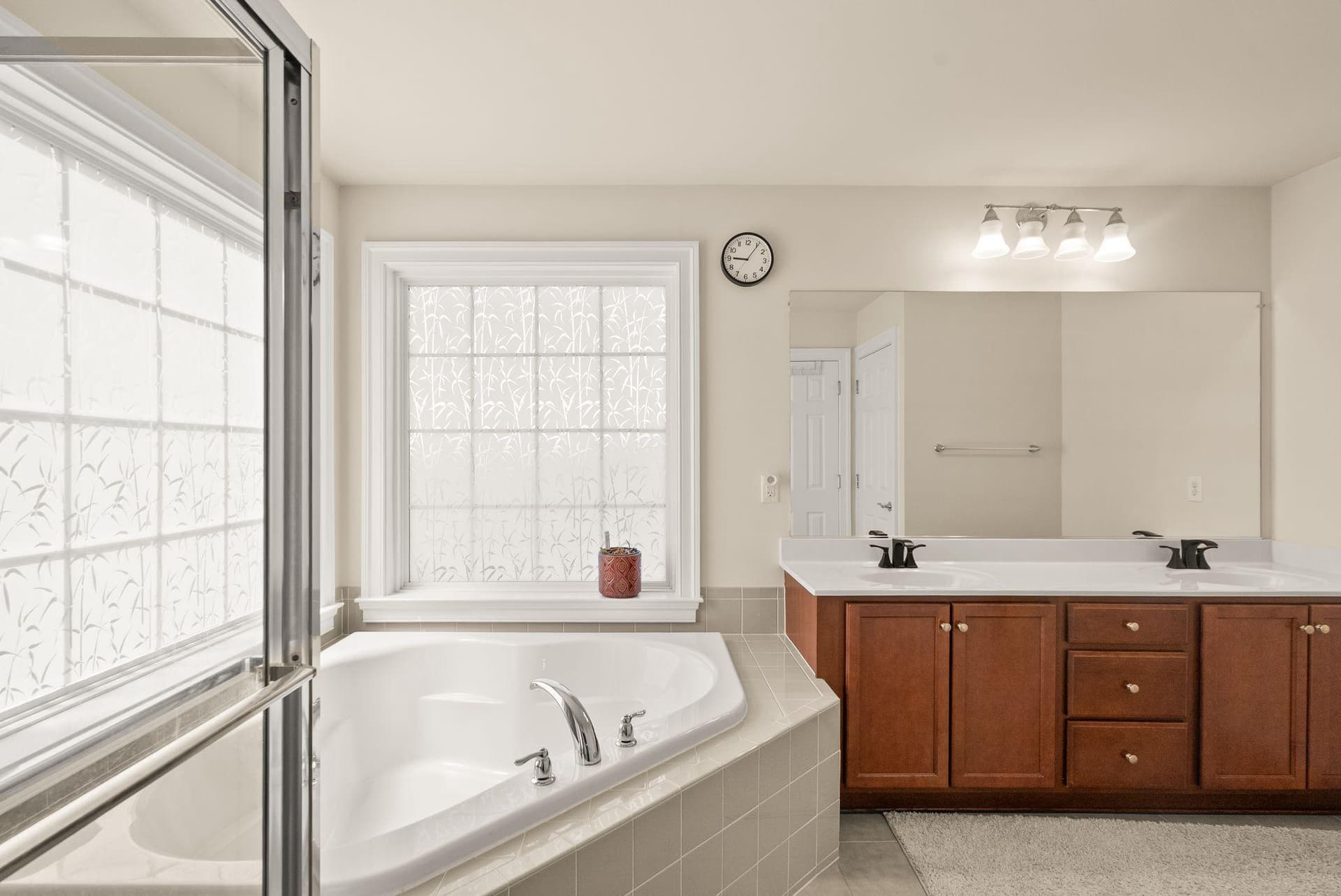 20697 Erskine Terrace photo 33